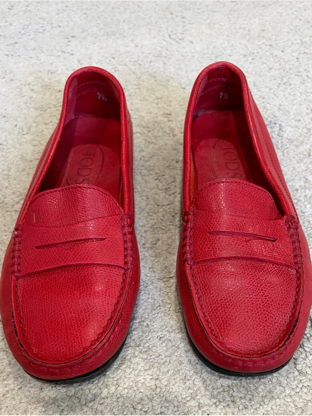 Tod's Pebbled Leather Penny Loafers, Women 7.5 Vibrant Red Driving Shoes w/Logo